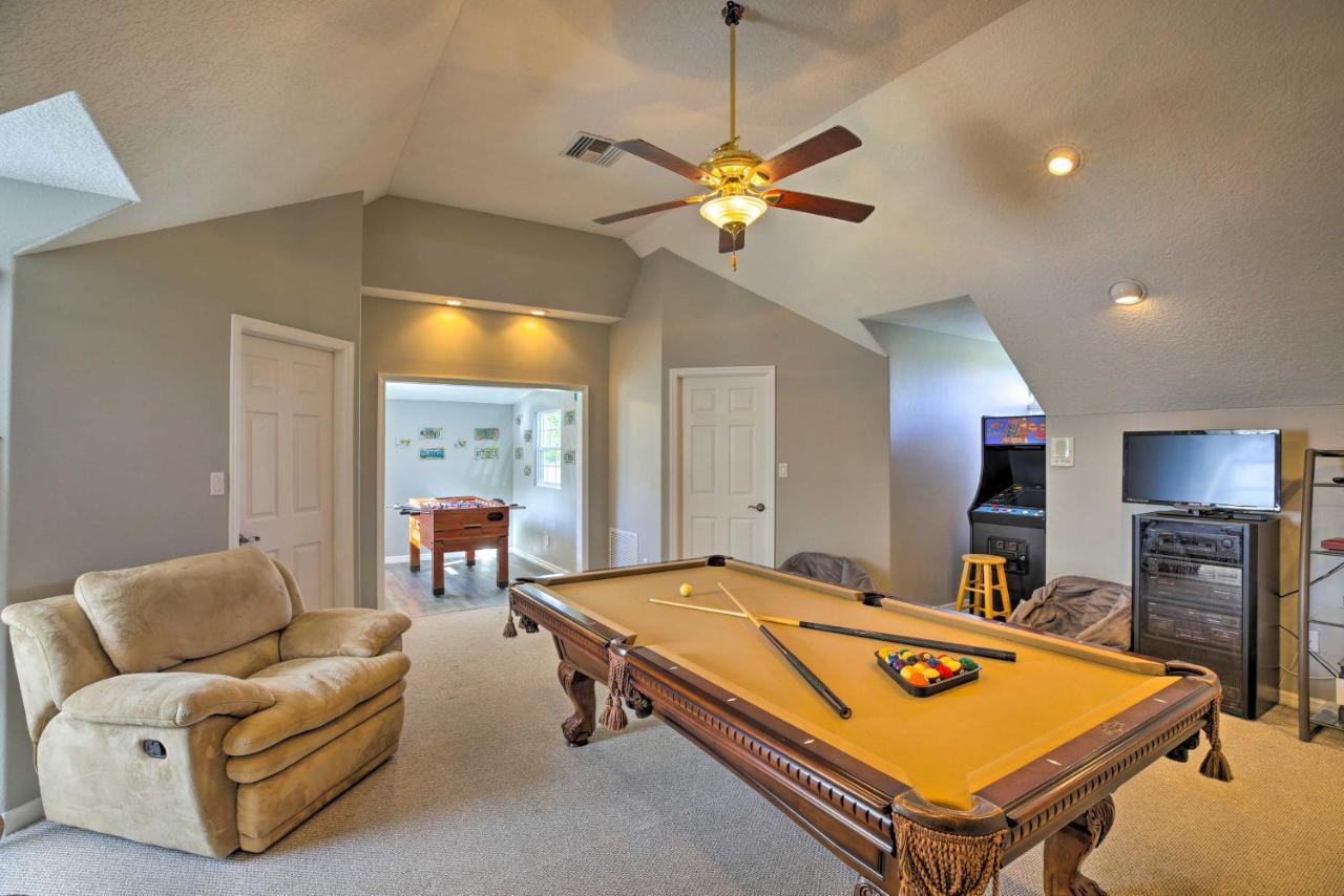 Waterfront Lake Placid Home With Dock And Fire Pit Kültér fotó